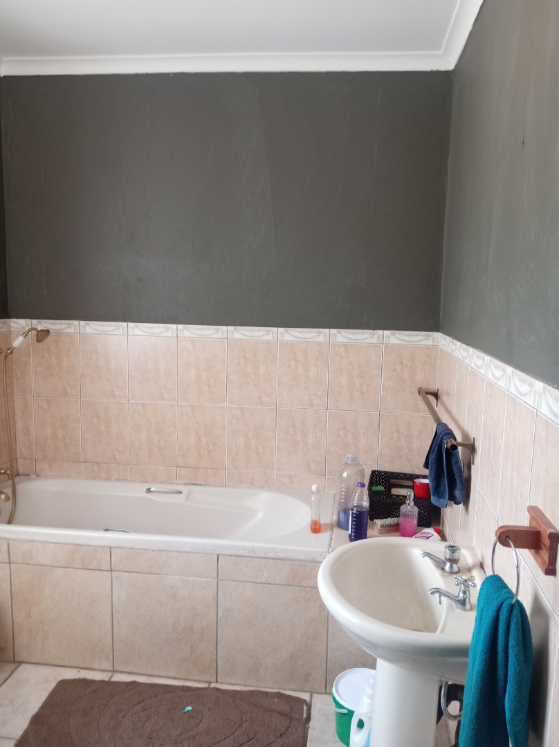 5 Bedroom Property for Sale in Riamar Park Gauteng