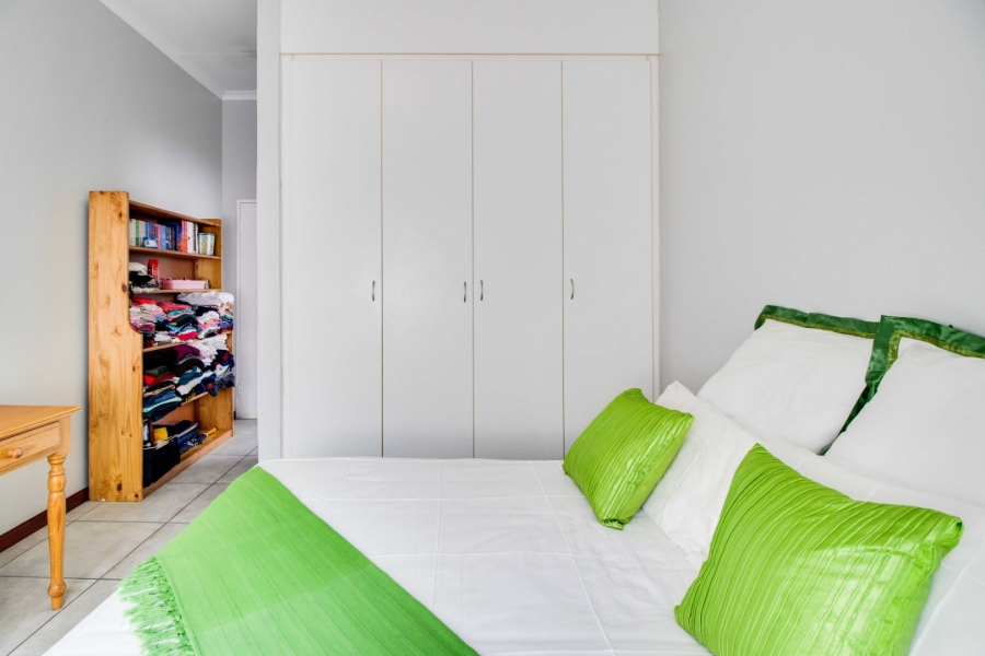 2 Bedroom Property for Sale in Buccleuch Gauteng