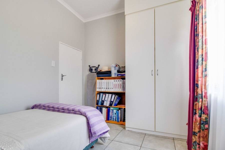 2 Bedroom Property for Sale in Buccleuch Gauteng