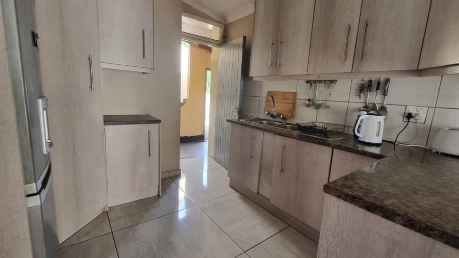 3 Bedroom Property for Sale in Sonland Park Gauteng
