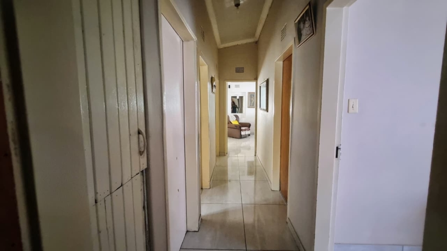 3 Bedroom Property for Sale in Sonland Park Gauteng