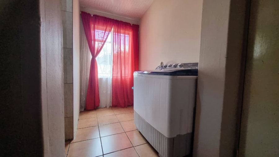 3 Bedroom Property for Sale in Sonland Park Gauteng