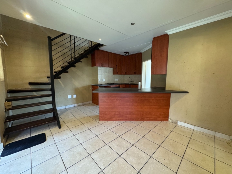 2 Bedroom Property for Sale in Amberfield Gauteng