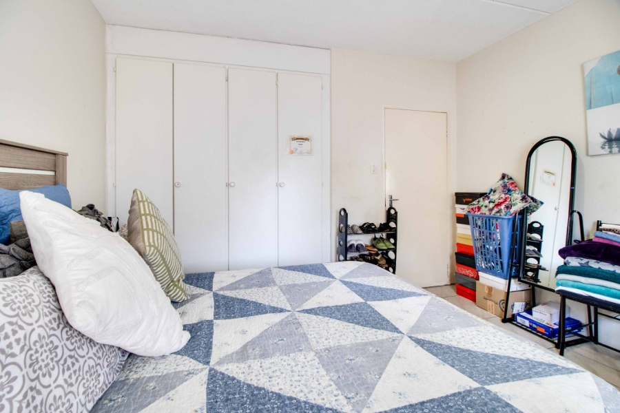 2 Bedroom Property for Sale in Buccleuch Gauteng