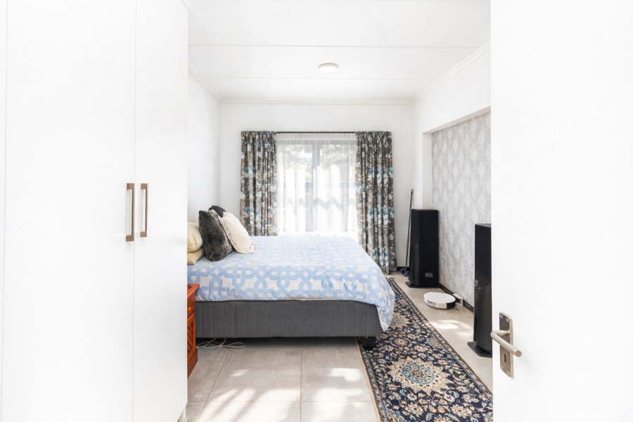 2 Bedroom Property for Sale in Bryanston Gauteng