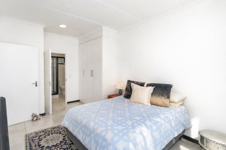 2 Bedroom Property for Sale in Bryanston Gauteng