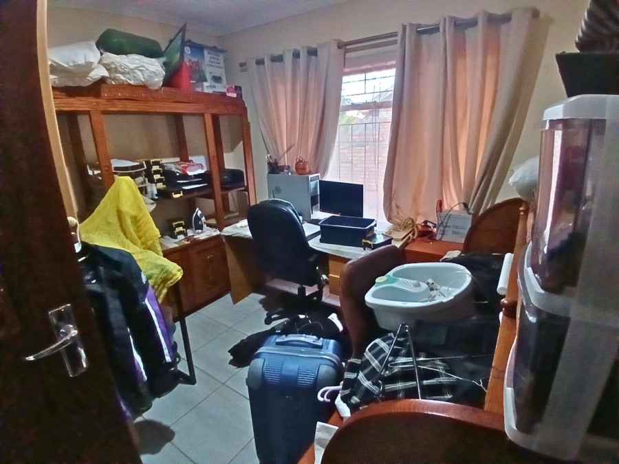 3 Bedroom Property for Sale in Chantelle Gauteng