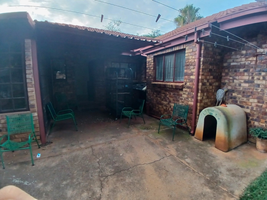 3 Bedroom Property for Sale in Chantelle Gauteng