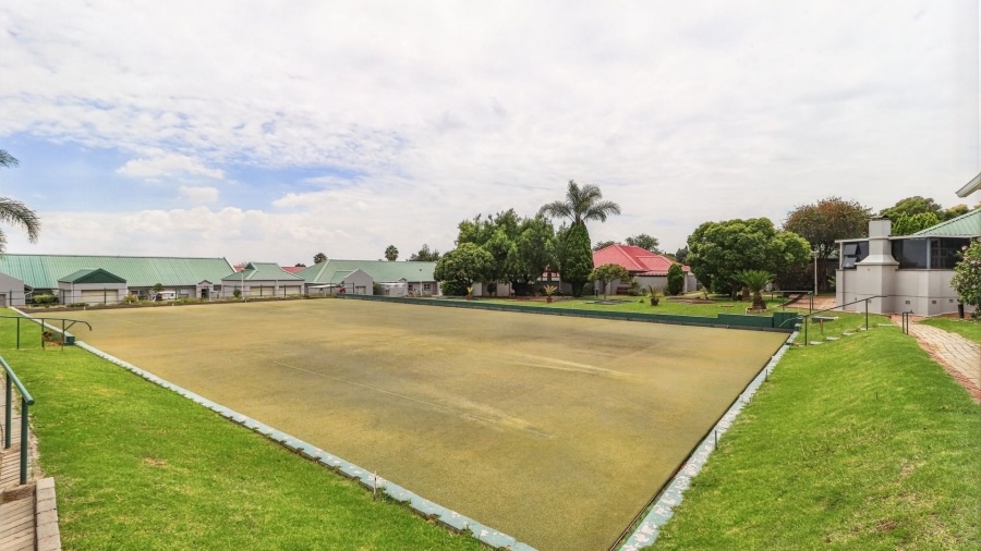 2 Bedroom Property for Sale in Terenure Gauteng