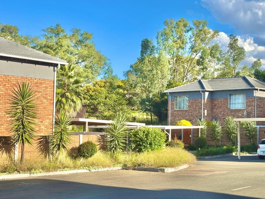 2 Bedroom Property for Sale in North Riding Gauteng