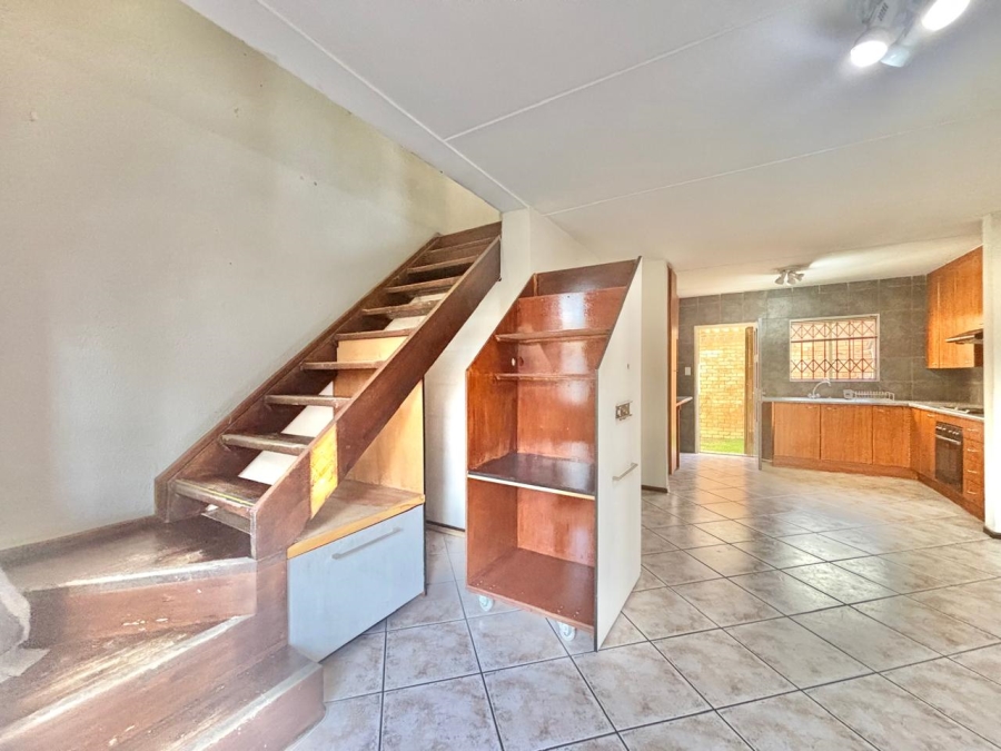 2 Bedroom Property for Sale in North Riding Gauteng