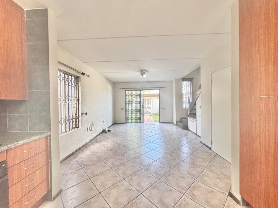 2 Bedroom Property for Sale in North Riding Gauteng