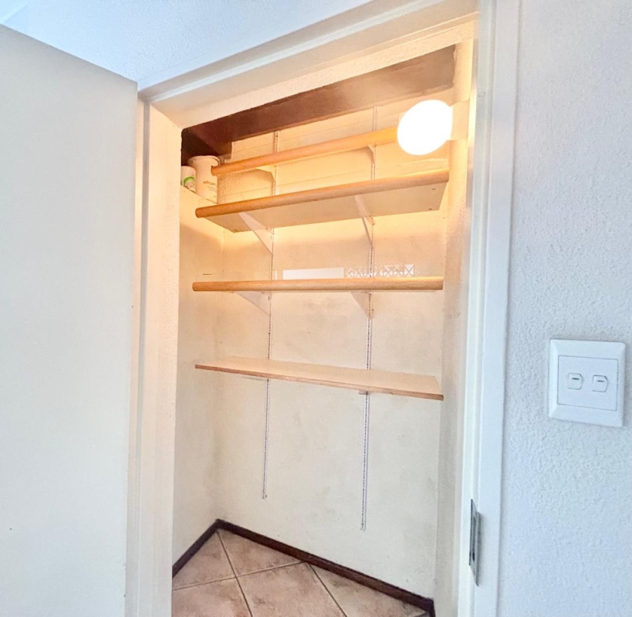 2 Bedroom Property for Sale in North Riding Gauteng