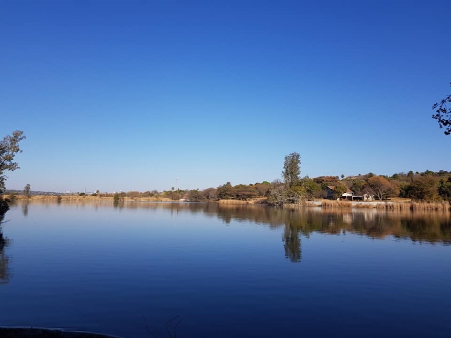 2 Bedroom Property for Sale in North Riding Gauteng