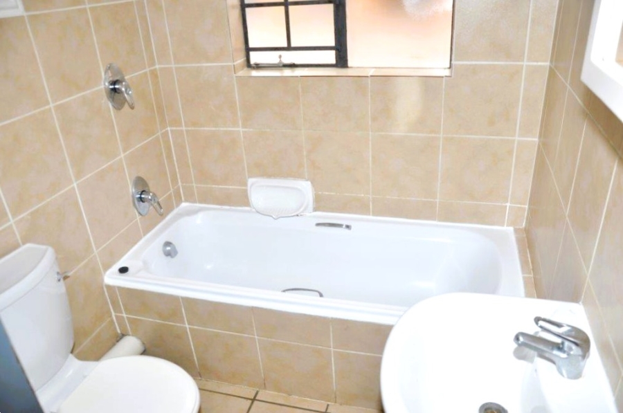 To Let 1 Bedroom Property for Rent in Wonderboom South Gauteng