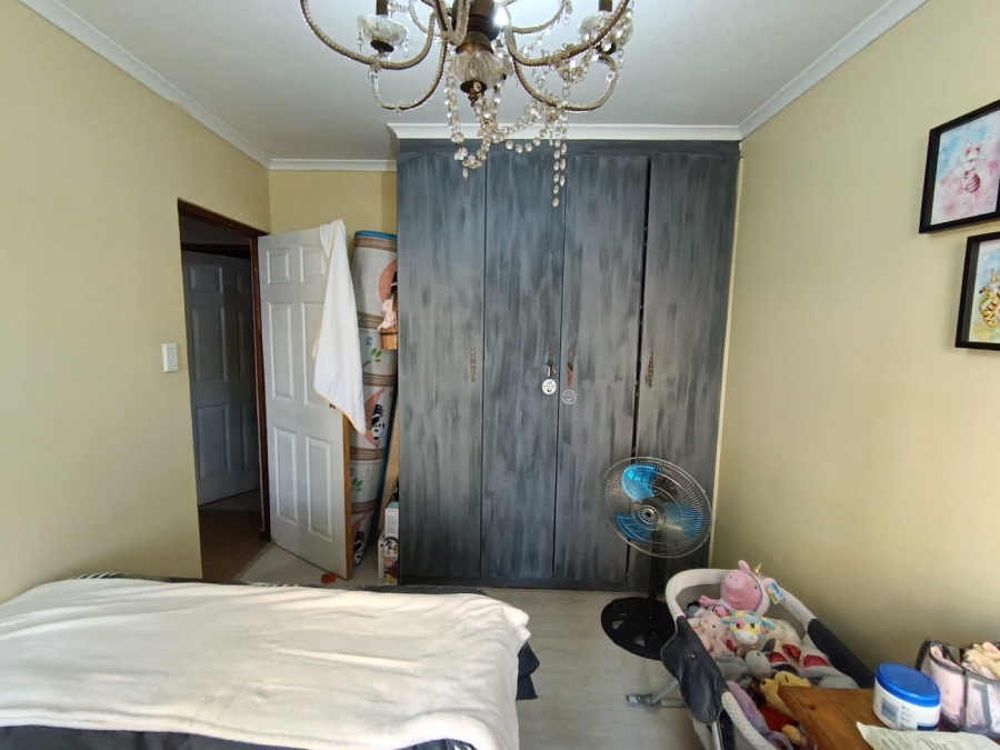 2 Bedroom Property for Sale in Montana Tuine Gauteng