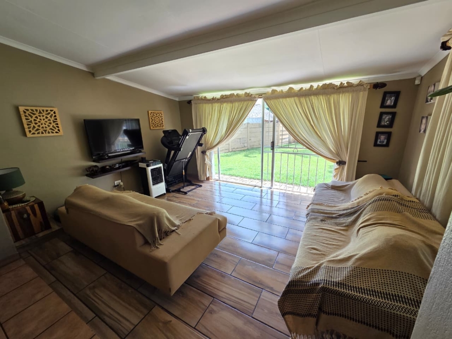 3 Bedroom Property for Sale in Sinoville Gauteng