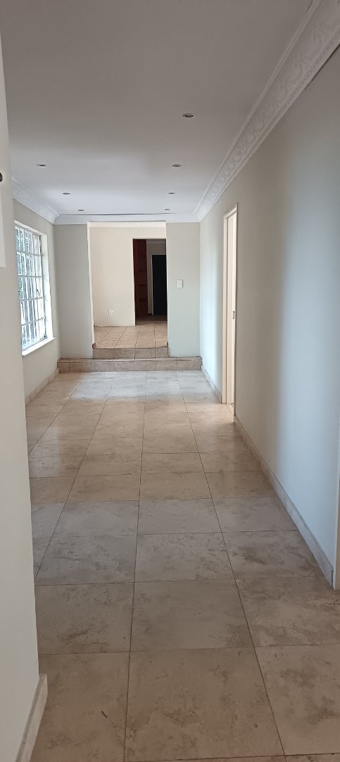 4 Bedroom Property for Sale in Vorna Valley Gauteng