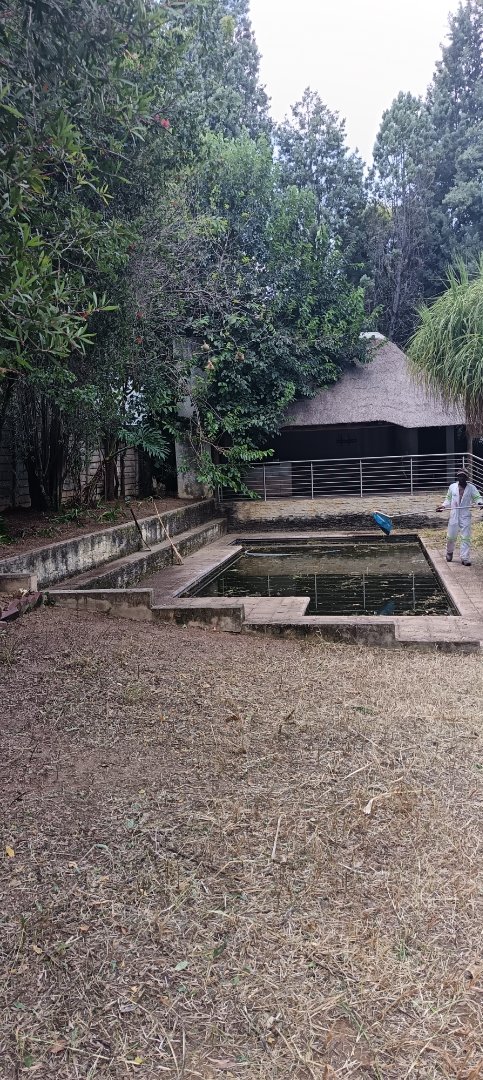 4 Bedroom Property for Sale in Vorna Valley Gauteng