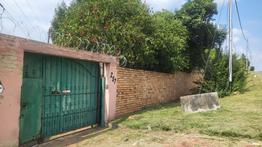 3 Bedroom Property for Sale in Moffat View Gauteng