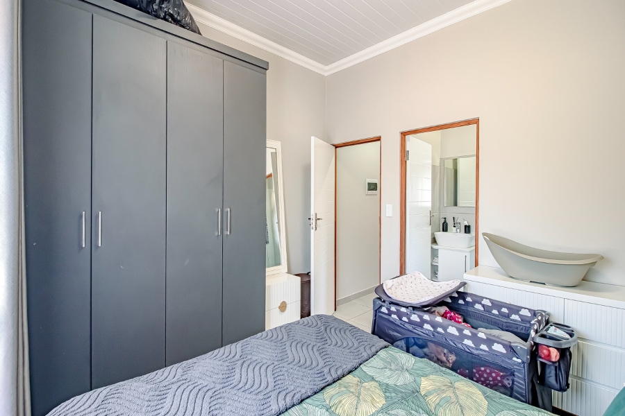 2 Bedroom Property for Sale in Annlin Gauteng