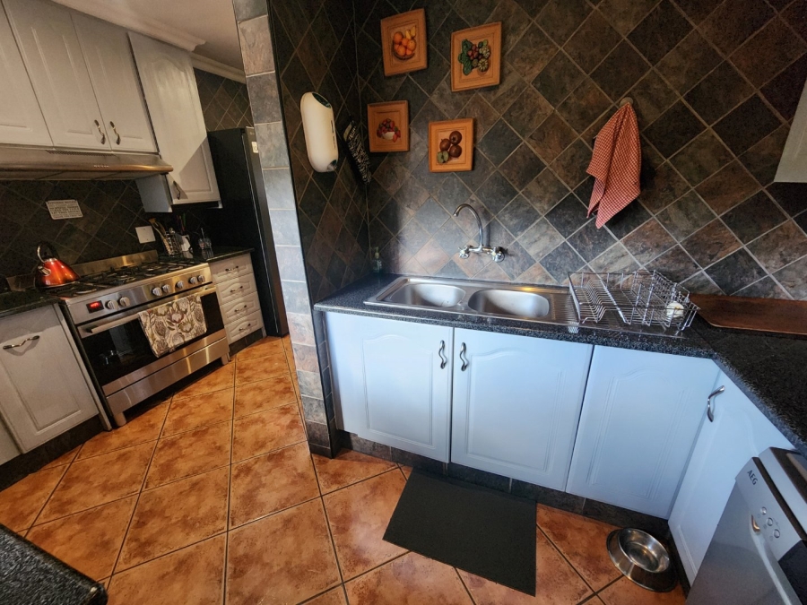 3 Bedroom Property for Sale in Green Acres Estate Gauteng