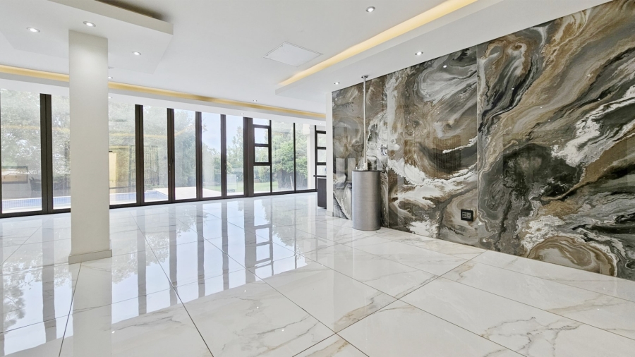 6 Bedroom Property for Sale in Three Rivers East Gauteng