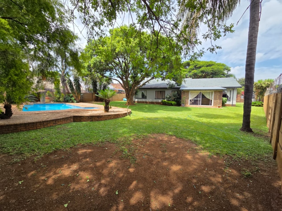 3 Bedroom Property for Sale in Sinoville Gauteng