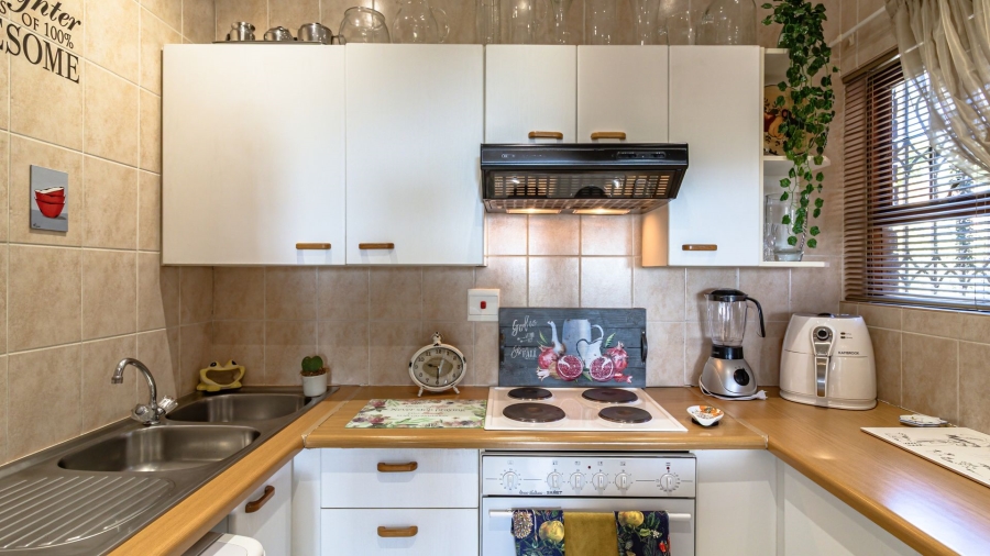 3 Bedroom Property for Sale in Rangeview Gauteng