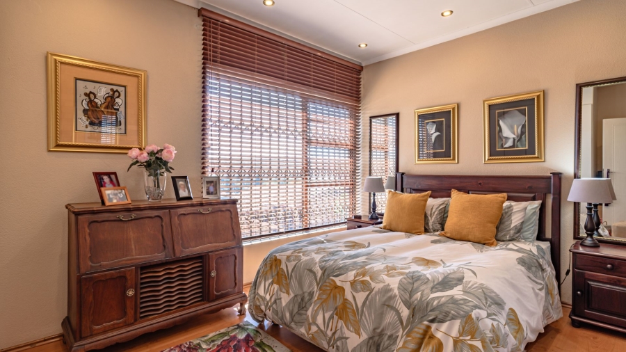 3 Bedroom Property for Sale in Rangeview Gauteng