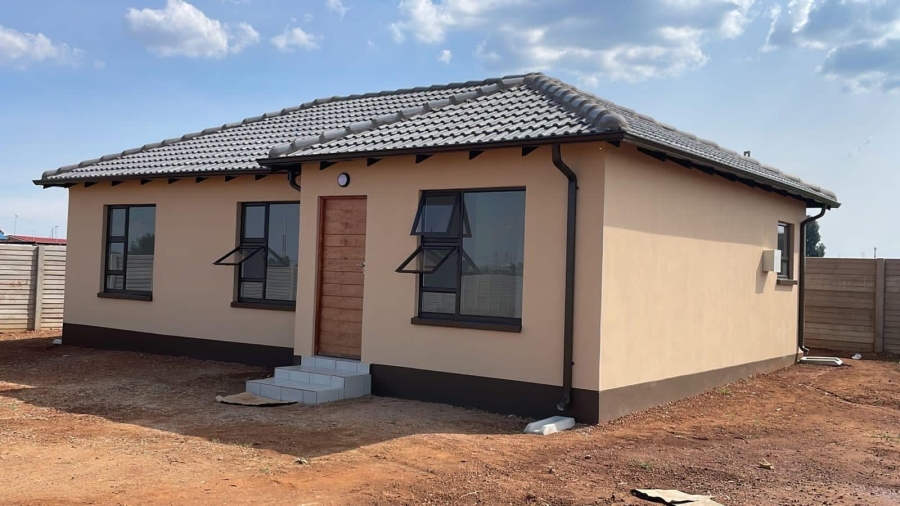3 Bedroom Property for Sale in Windmill Park Gauteng