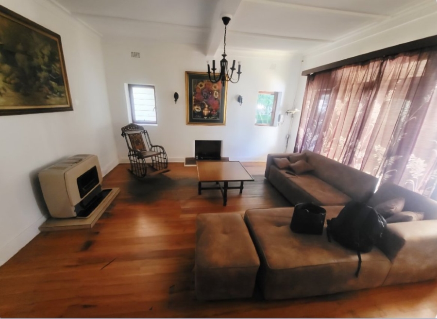 To Let  Bedroom Property for Rent in Orange Grove Gauteng