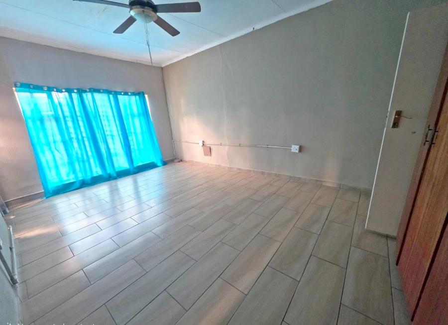 Commercial Property for Sale in Sonland Park Gauteng