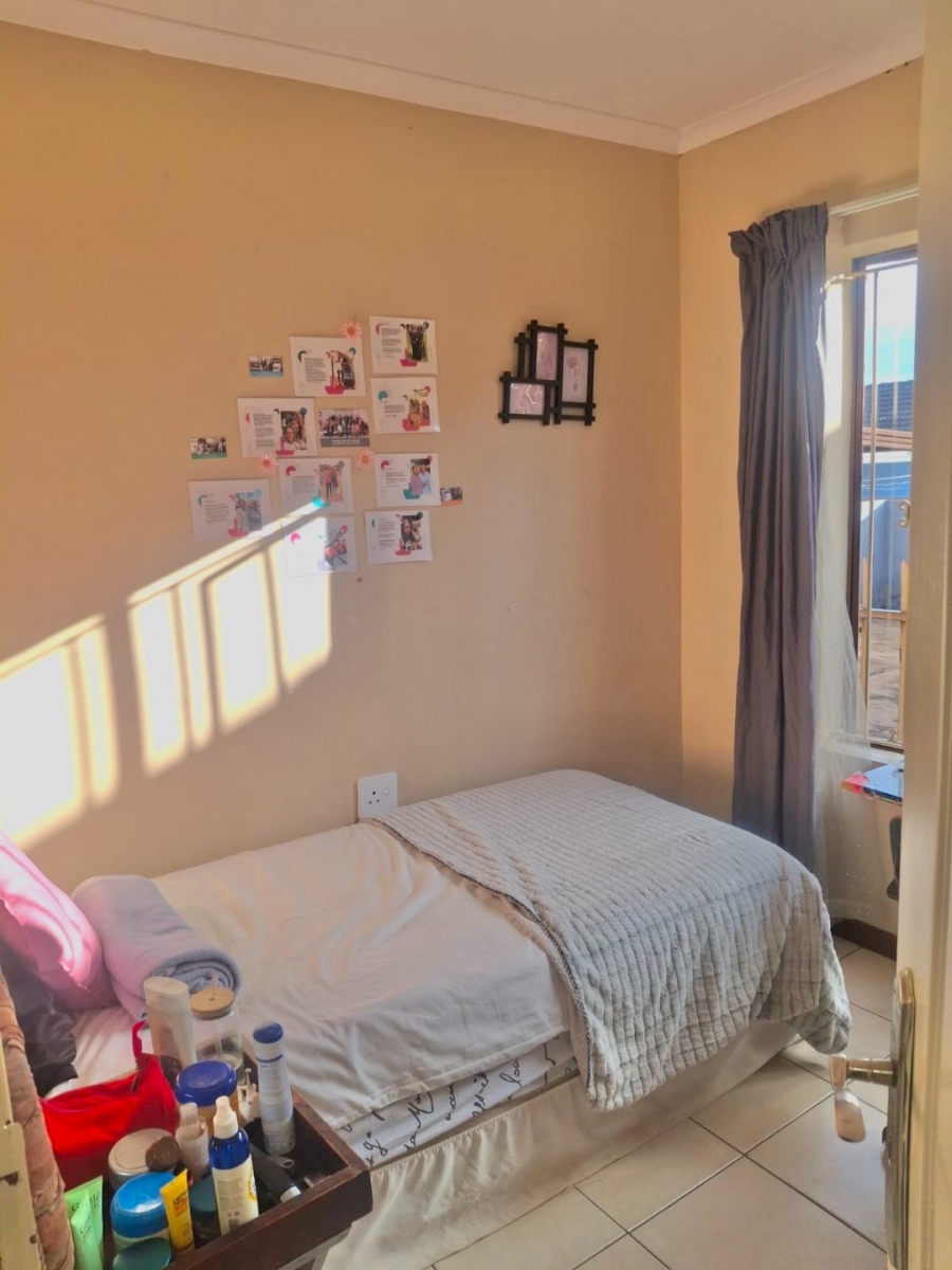3 Bedroom Property for Sale in Soshanguve East Ext 4 Gauteng