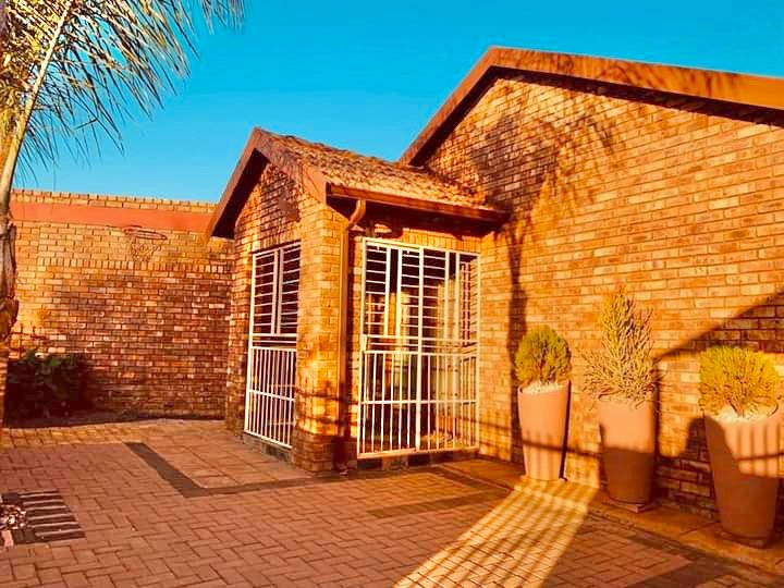 3 Bedroom Property for Sale in Soshanguve East Ext 4 Gauteng