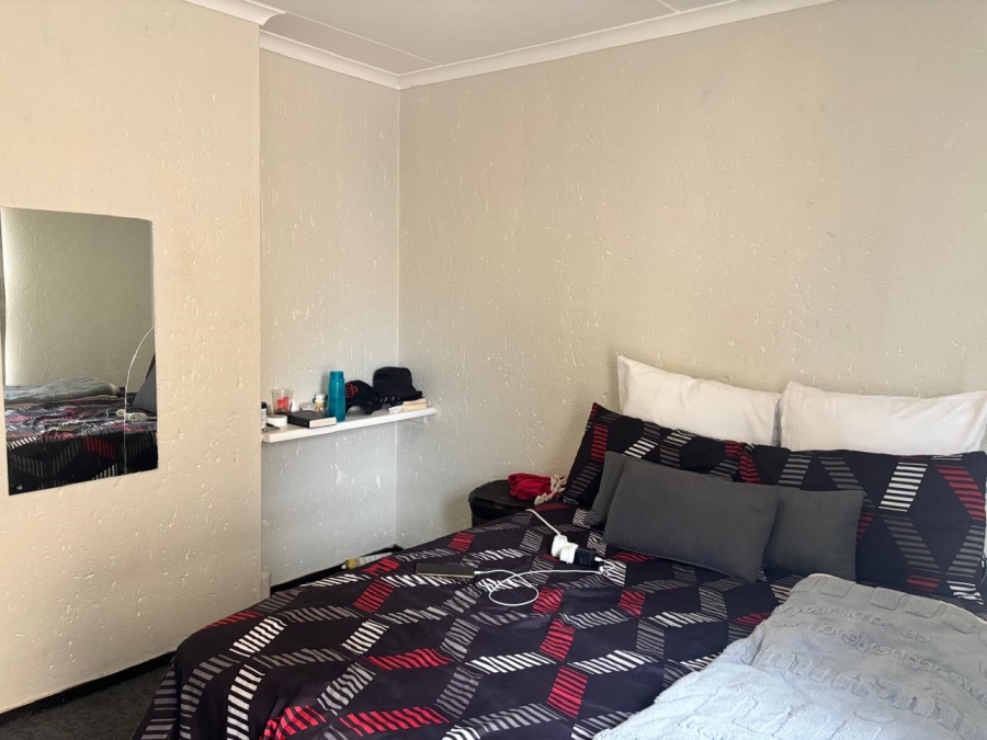1 Bedroom Property for Sale in Meredale Gauteng