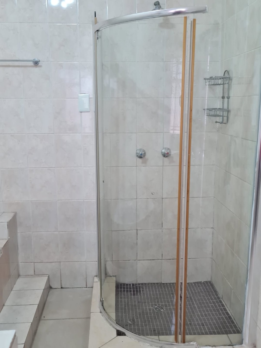 To Let 2 Bedroom Property for Rent in Lenasia Ext 2 Gauteng