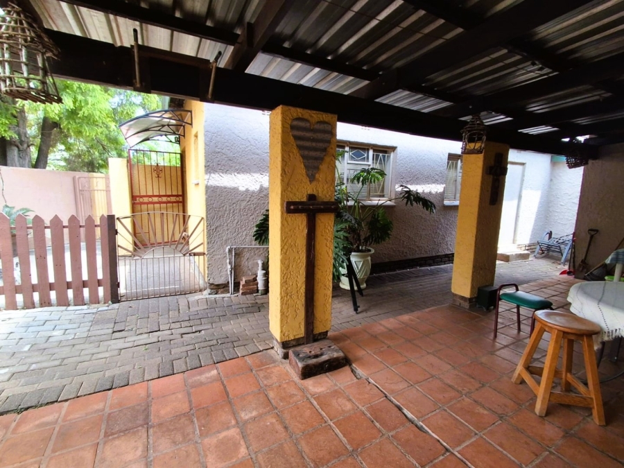 4 Bedroom Property for Sale in Rensburg Gauteng