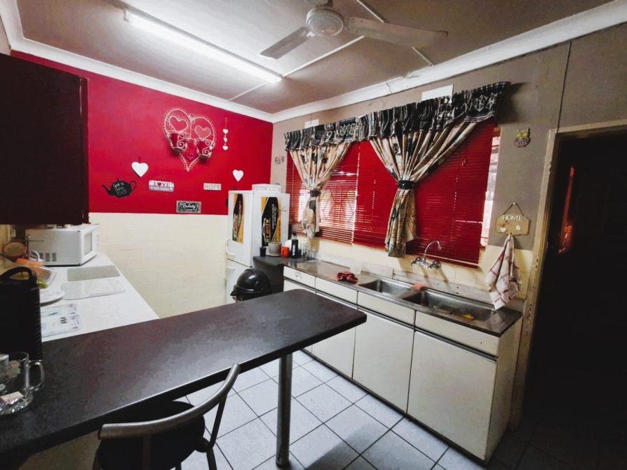 4 Bedroom Property for Sale in Rensburg Gauteng