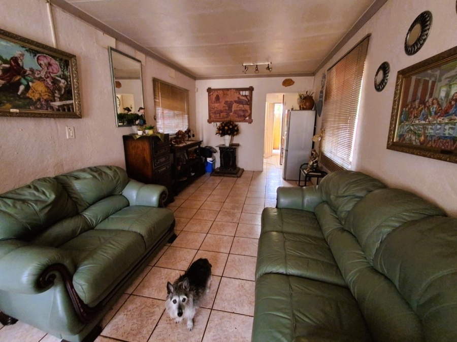 4 Bedroom Property for Sale in Rensburg Gauteng