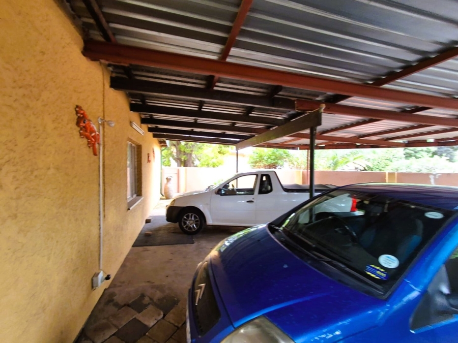 4 Bedroom Property for Sale in Rensburg Gauteng