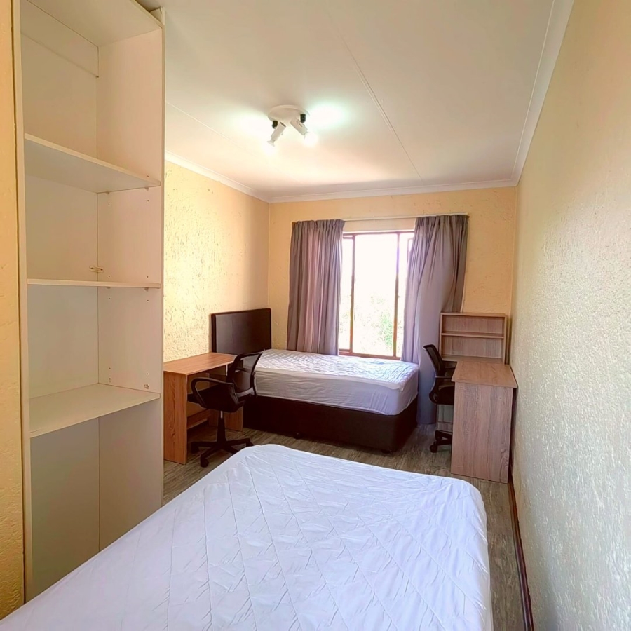  Bedroom Property for Sale in Westdene Gauteng