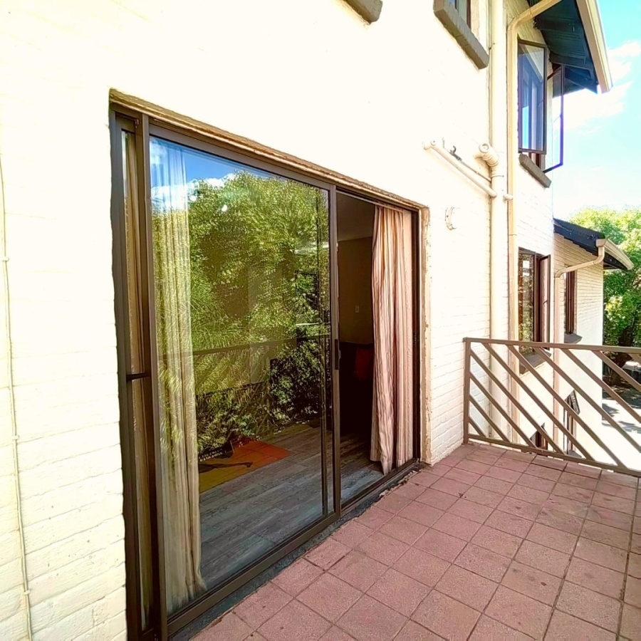  Bedroom Property for Sale in Westdene Gauteng