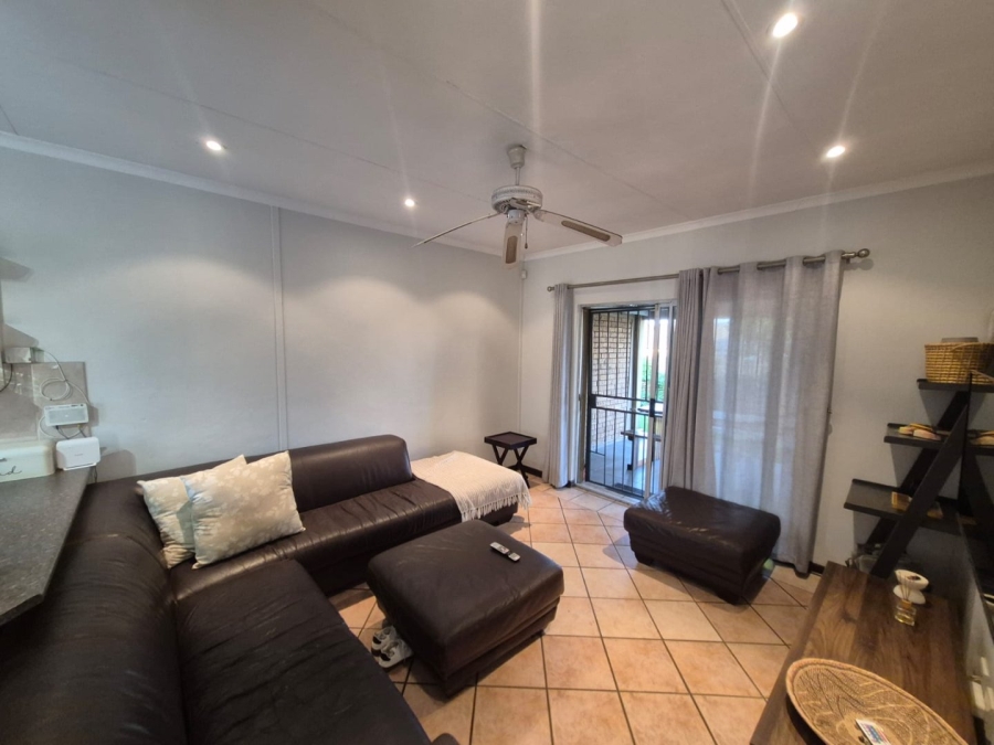 2 Bedroom Property for Sale in Equestria Gauteng