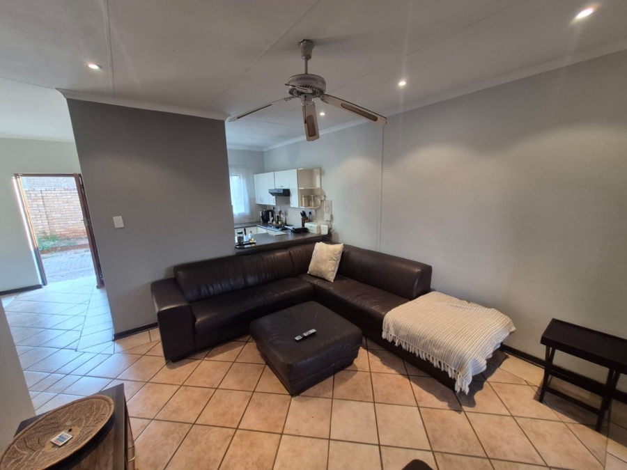 2 Bedroom Property for Sale in Equestria Gauteng