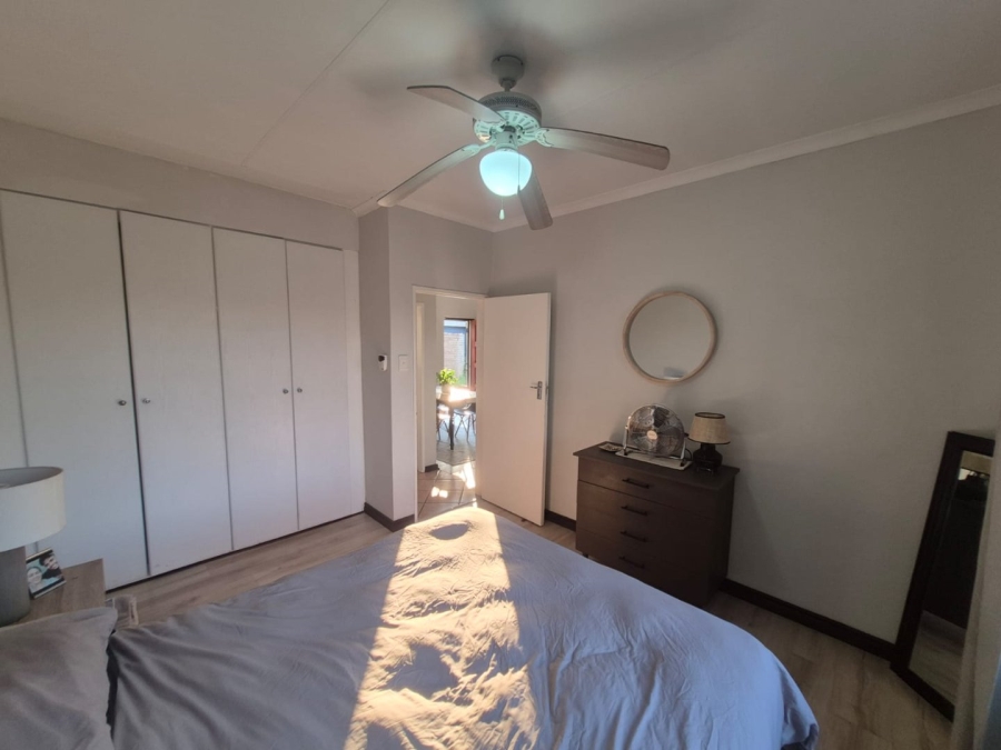 2 Bedroom Property for Sale in Equestria Gauteng