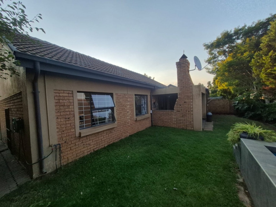 2 Bedroom Property for Sale in Equestria Gauteng