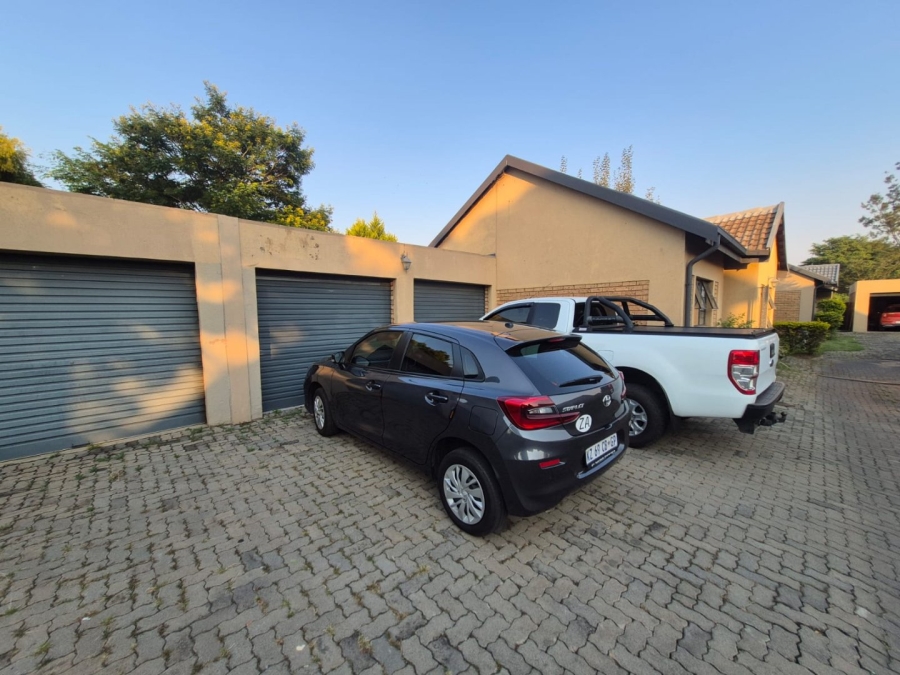 2 Bedroom Property for Sale in Equestria Gauteng