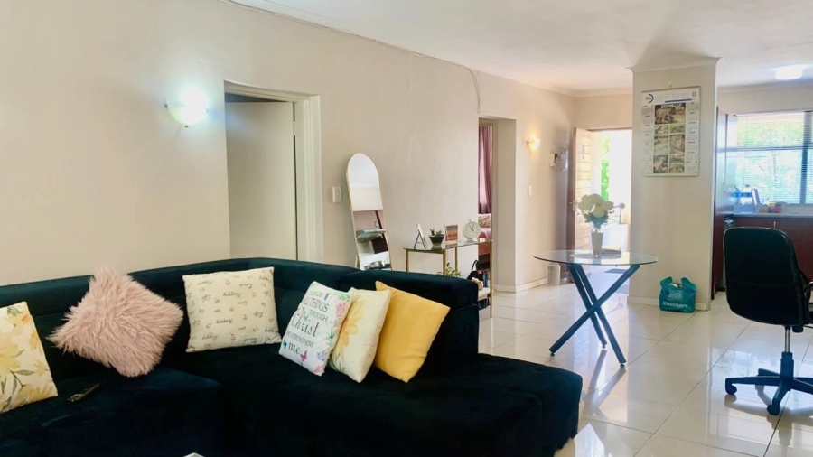 2 Bedroom Property for Sale in Eveleigh Gauteng