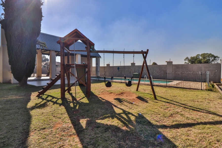 2 Bedroom Property for Sale in Eveleigh Gauteng